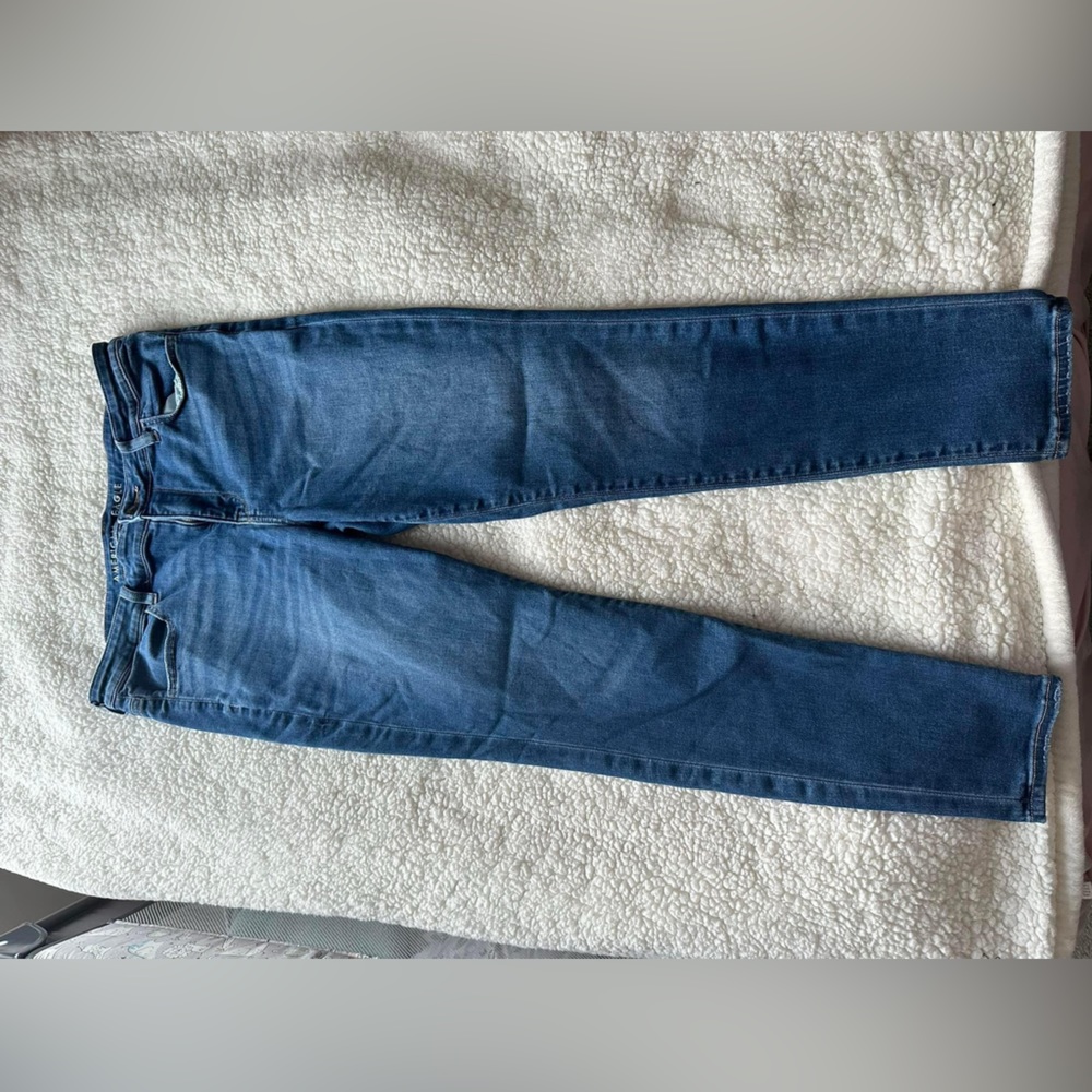 AE next level low rise jegging 14 Reg